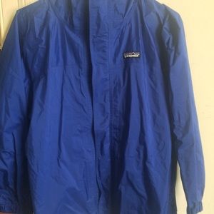 Patagonia rain coat kids size L *SEE PICS*